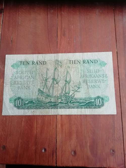 10 Rand M H de Kock